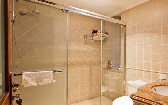 家装攻略_装修学堂_苏皖e装修_淋浴房虽然使