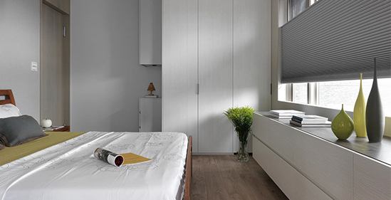 灰色演绎的140平时尚三居 简洁得恰到好处