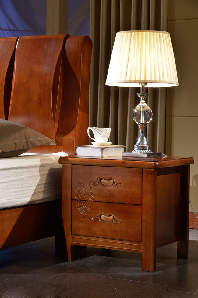 床头柜的8件小事