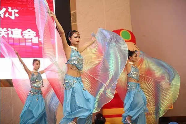 1475145283775432.png blob.png