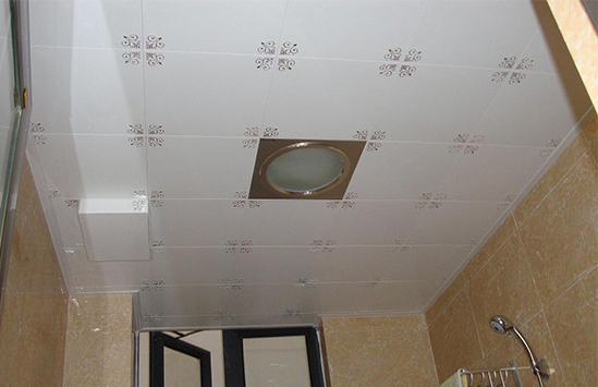 你有清洁过家里的吊顶吗?可别忽略了 你有清洁过家里的吊顶吗?可别忽略了