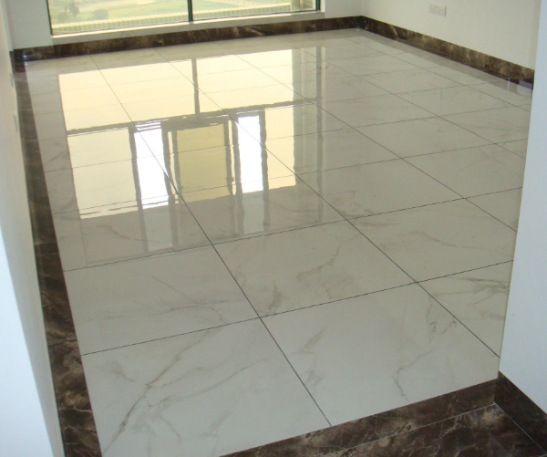 冬季室内装修地面铺砖贴面注意事项 冬季室内装修地面铺砖贴面注意事项