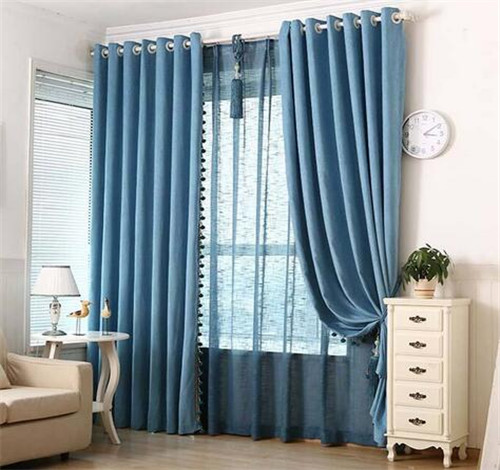 客厅窗帘颜色搭配技巧