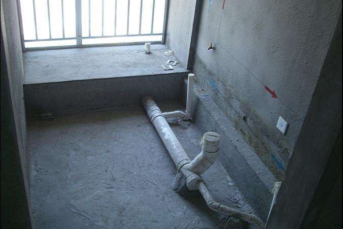 现在都做下沉式卫生间，普通卫生间已经淘汰了！