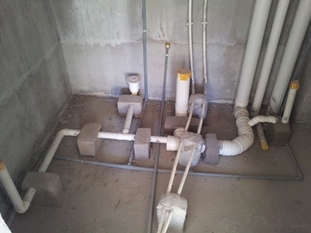 现在都做下沉式卫生间，普通卫生间已经淘汰了！