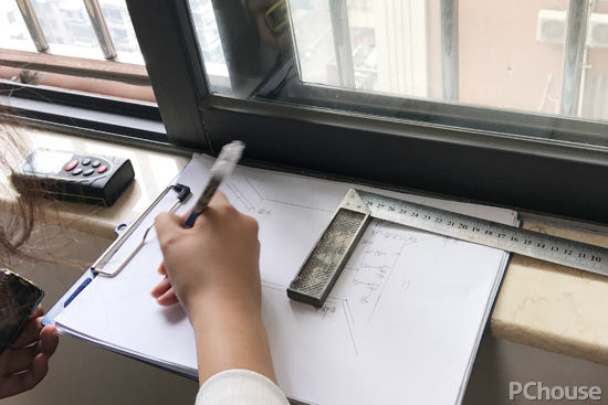 给准妈妈一个舒适港湾 看客厅如何改头换面