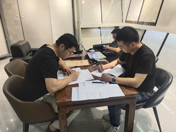 1621643778898565.jpg 600.jpg