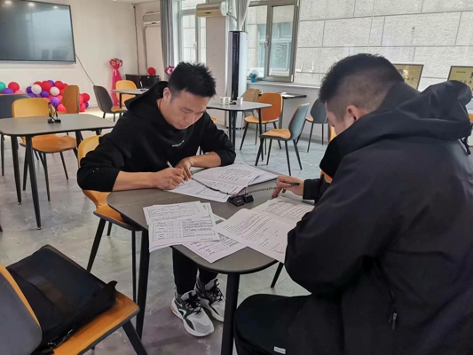 1711442141482279.jpg fbc21d155ae2ec89aaed4f44579bff5.jpg