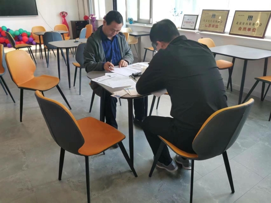 1712537307433310.jpg 3cabaffb5dc2a10b7ce5f803c3cfc7d.jpg