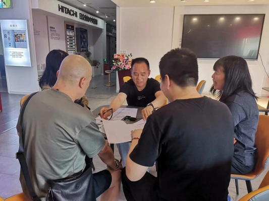 1716772424168192.jpg c59a0d182a699cfae6dfabfeecb1b4e.jpg