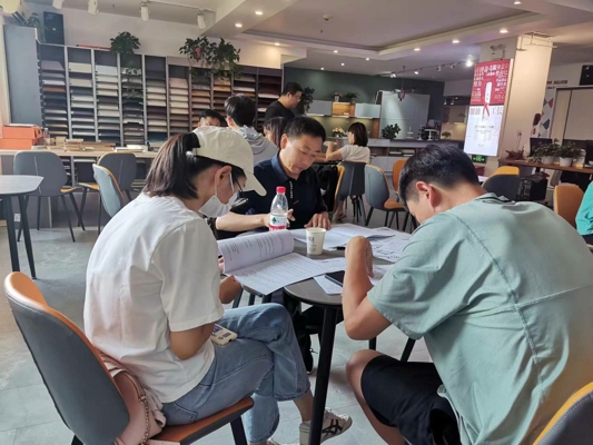 1718526257332637.jpg 3b4e2f699d3f61019d8689239cbcefb.jpg