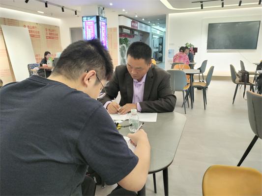 1759988221904856.jpg ee1713727297e29e4aa565d97a287b69.jpg