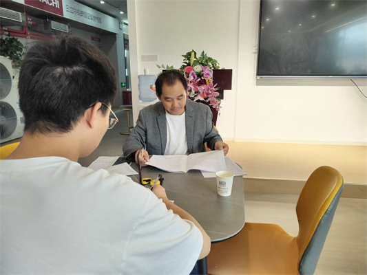 1759989533841915.jpg c3a3d769588c3e924b82fbb74f84d80e.jpg