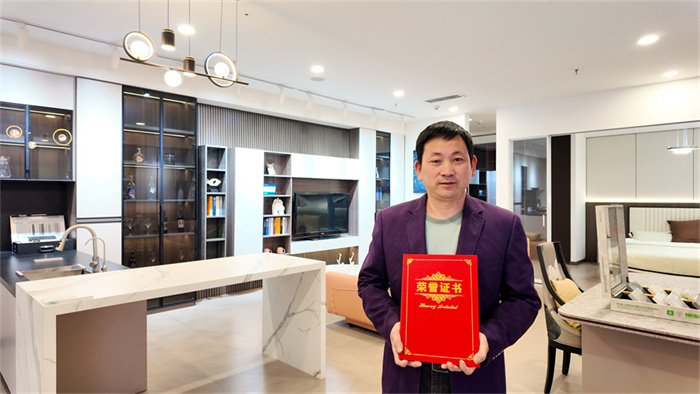 1773281391560985.jpg 张徐送.JPG